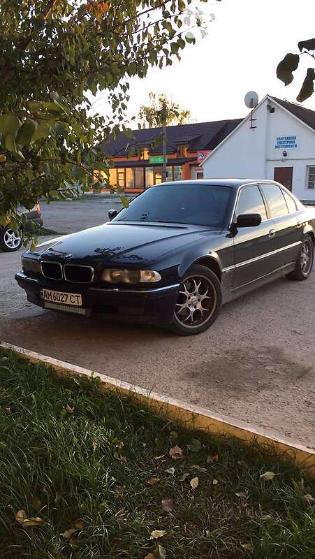 Седан BMW 7 Series 1997 в Житомирі