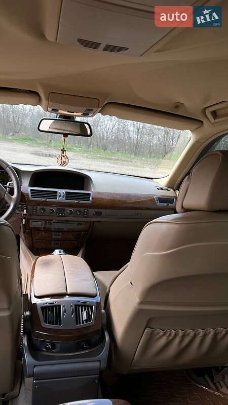 Седан BMW 7 Series 2004 в Кропивницком фото 8 Седан BMW 7 Series 2004 в Кропивницком