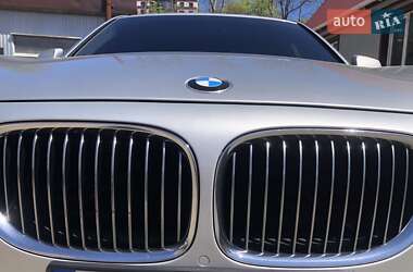 Седан BMW 7 Series 2011 в 