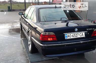 Седан BMW 7 Series 2000 в Тячеві