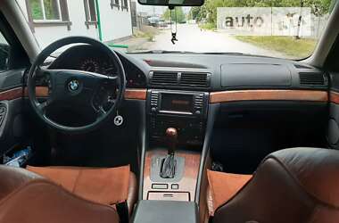 Седан BMW 7 Series 2000 в 