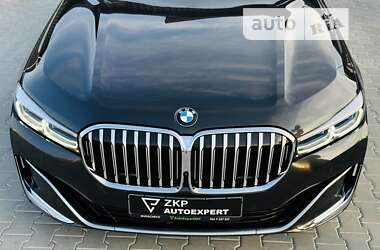 Седан BMW 7 Series 2020 в Мукачевому