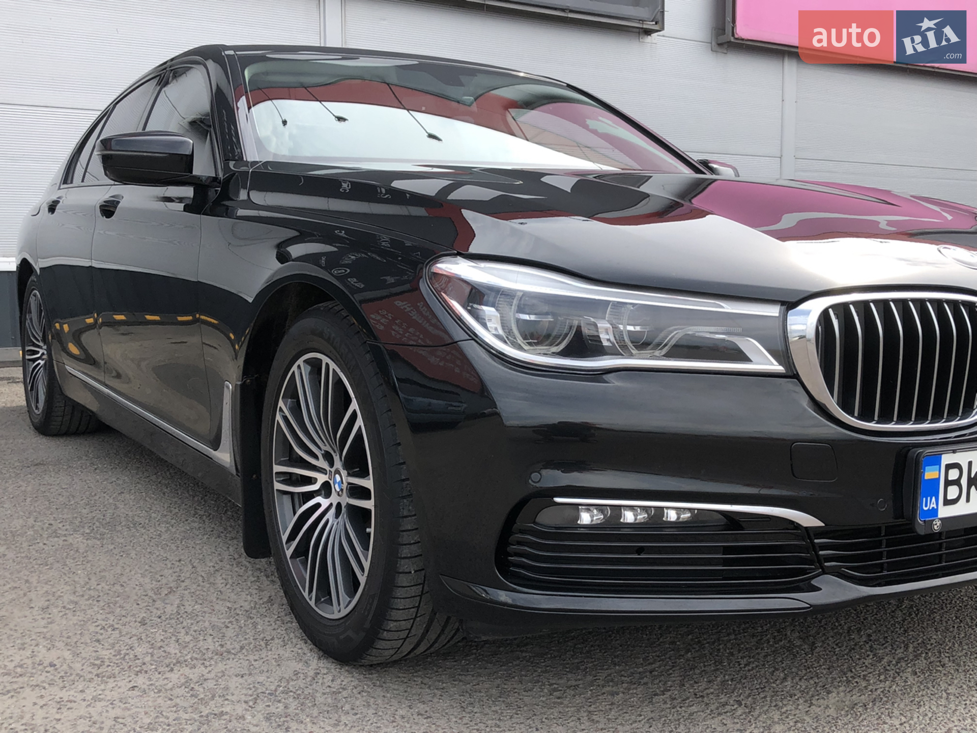 2015 BMW 7er - мініатюра 16