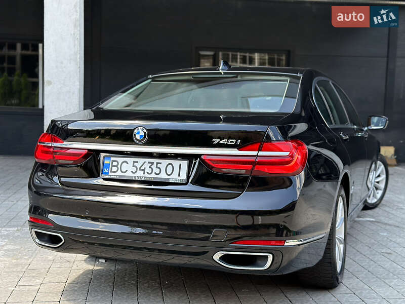 Седан BMW 7 Series 2018 в Львове