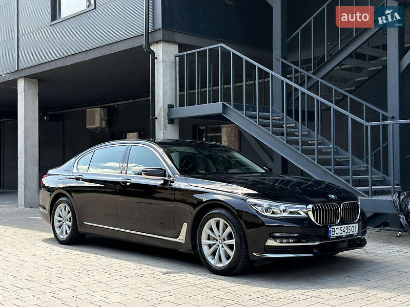 Седан BMW 7 Series 2018 в Львове