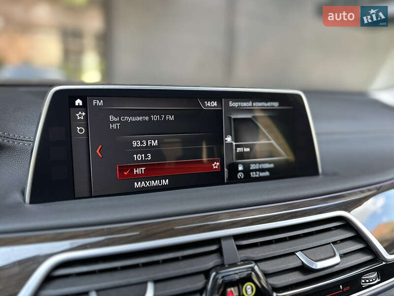 Седан BMW 7 Series 2018 в Львове