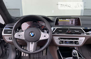 Седан BMW 7 Series 2020 в 