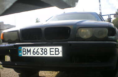 Седан BMW 7 Series 2001 в Белополье