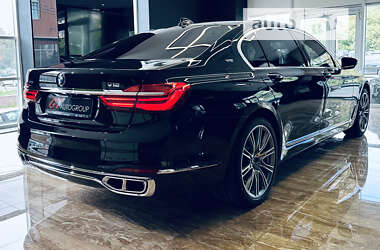 Седан BMW 7 Series 2017 в 