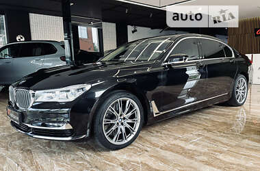 Седан BMW 7 Series 2017 в 