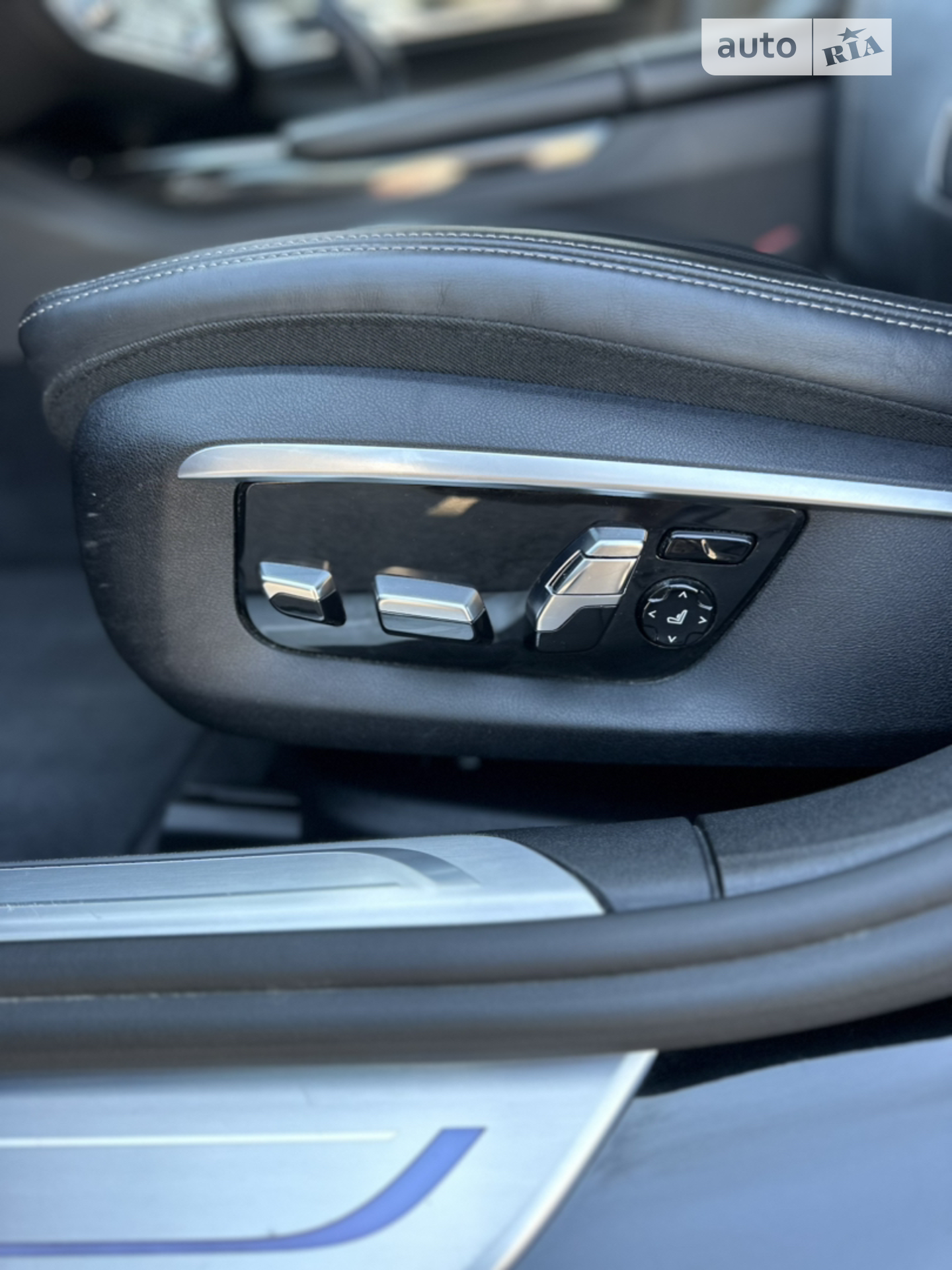 2016 BMW 7er - мініатюра 18