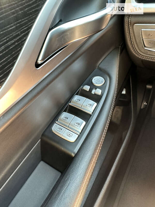 Седан BMW 7 Series 2016 в Ковелі