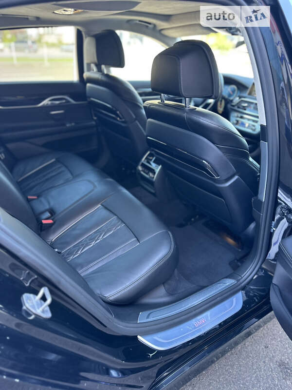 Седан BMW 7 Series 2016 в Ковелі