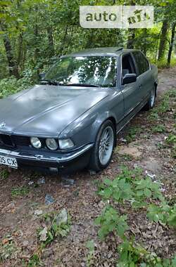 Седан BMW 7 Series 1993 в Червонограде