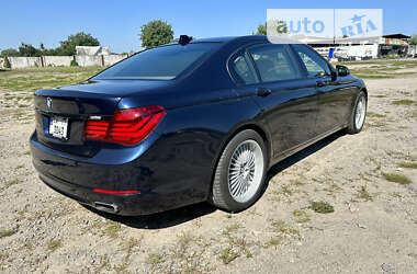 Седан BMW 7 Series 2013 в Умані