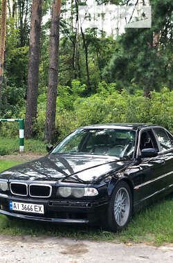 Седан BMW 7 Series 2000 в Борисполе