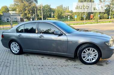 Седан BMW 7 Series 2005 в 