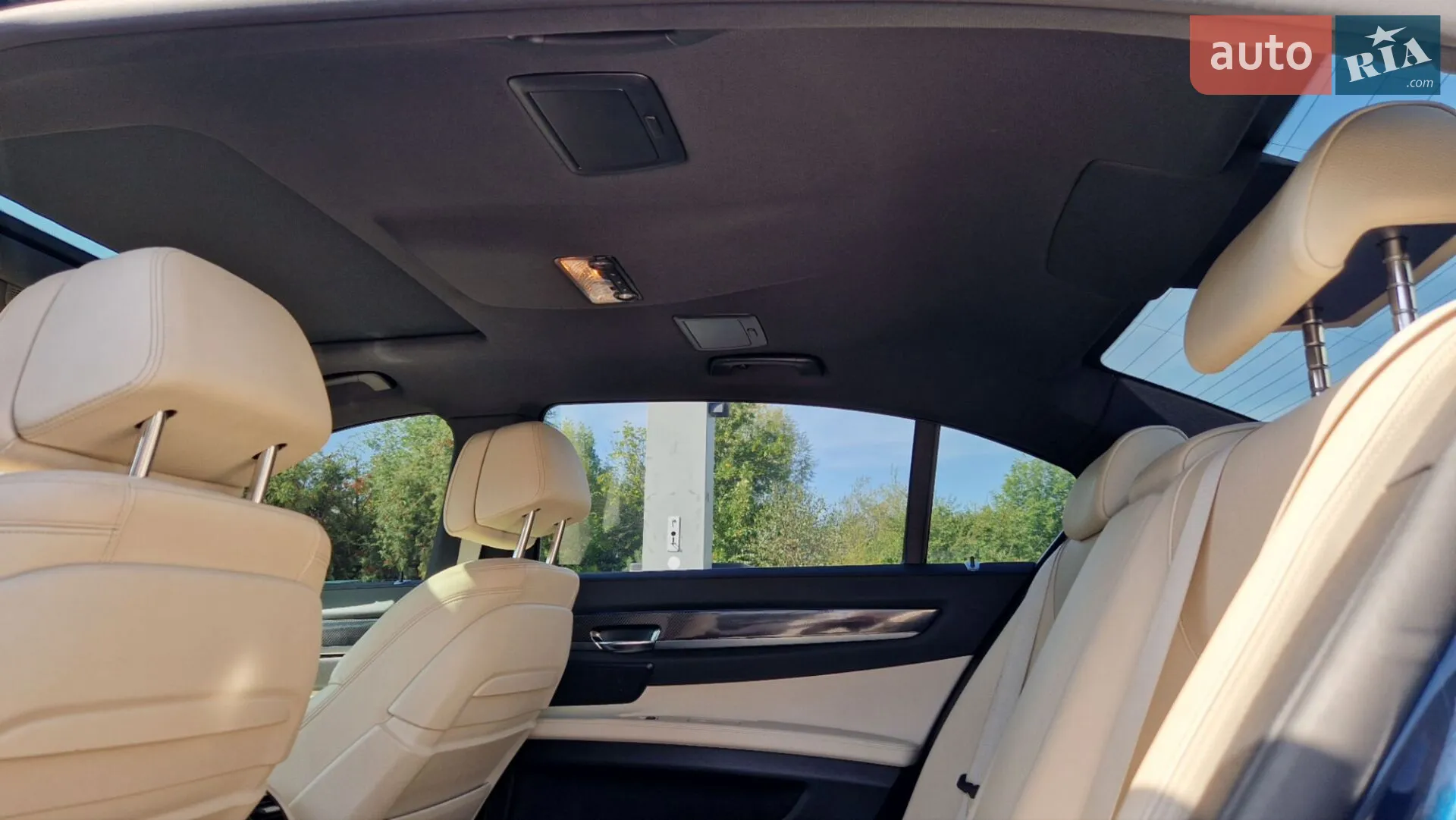 2012 BMW 7er - мініатюра 26