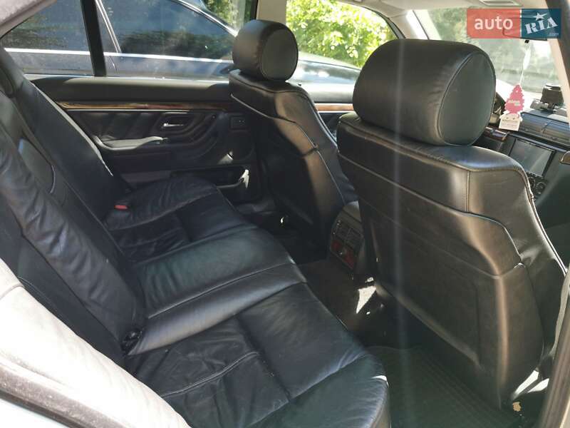 Седан BMW 7 Series 1997 в Бориславі