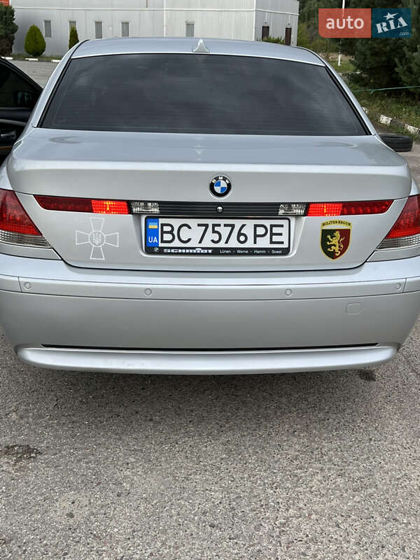 BMW 7 Series 2004