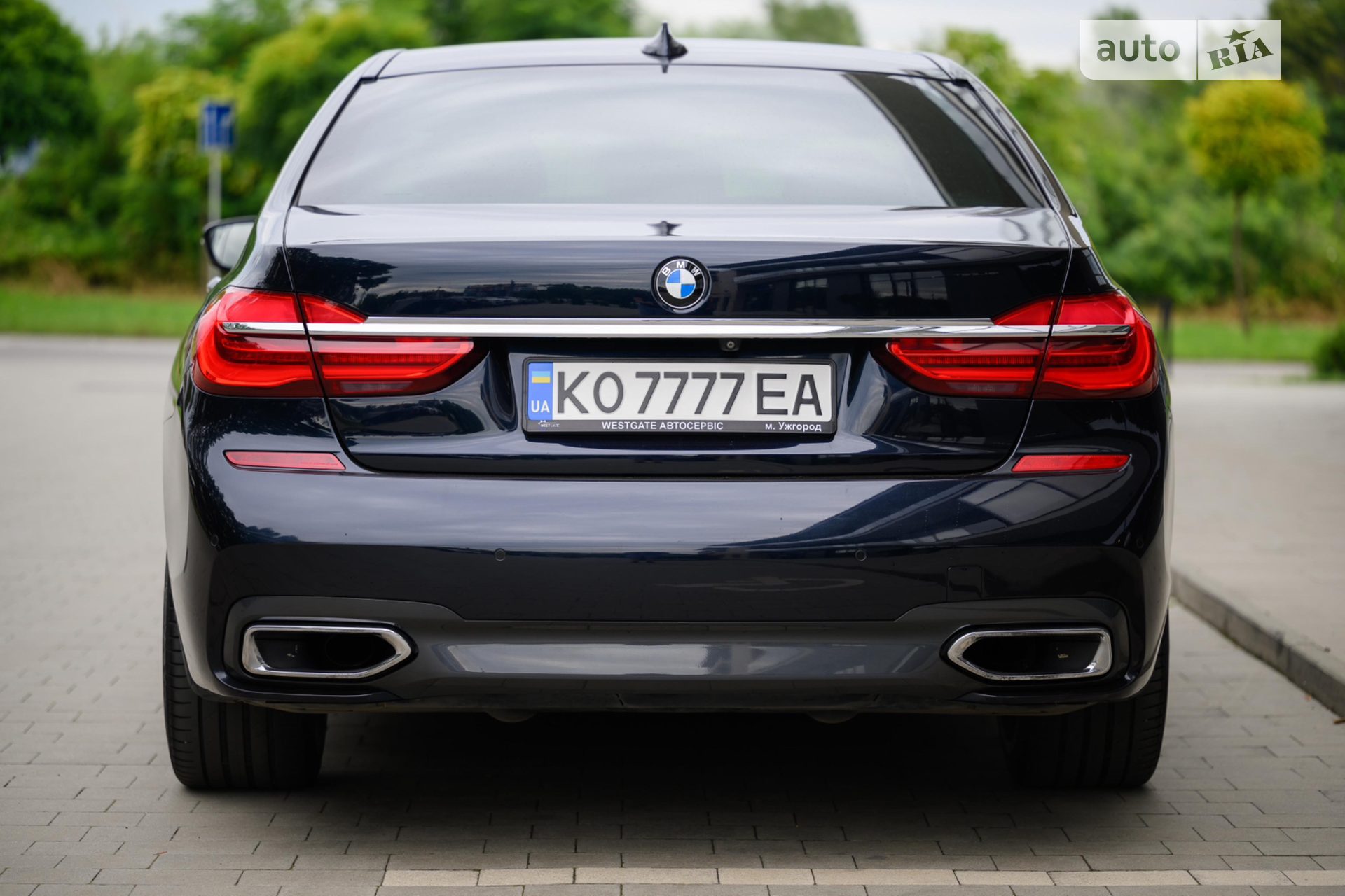 2016 BMW 7er - мініатюра 15