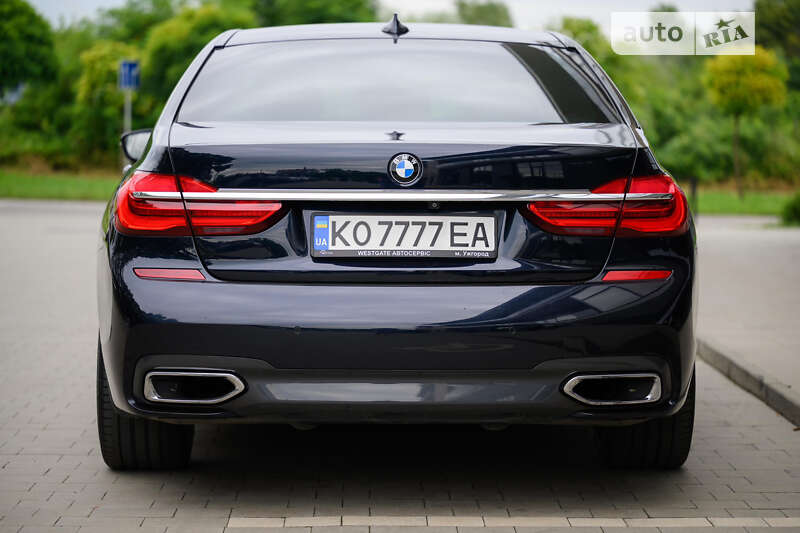 Седан BMW 7 Series 2016 в Ужгороде