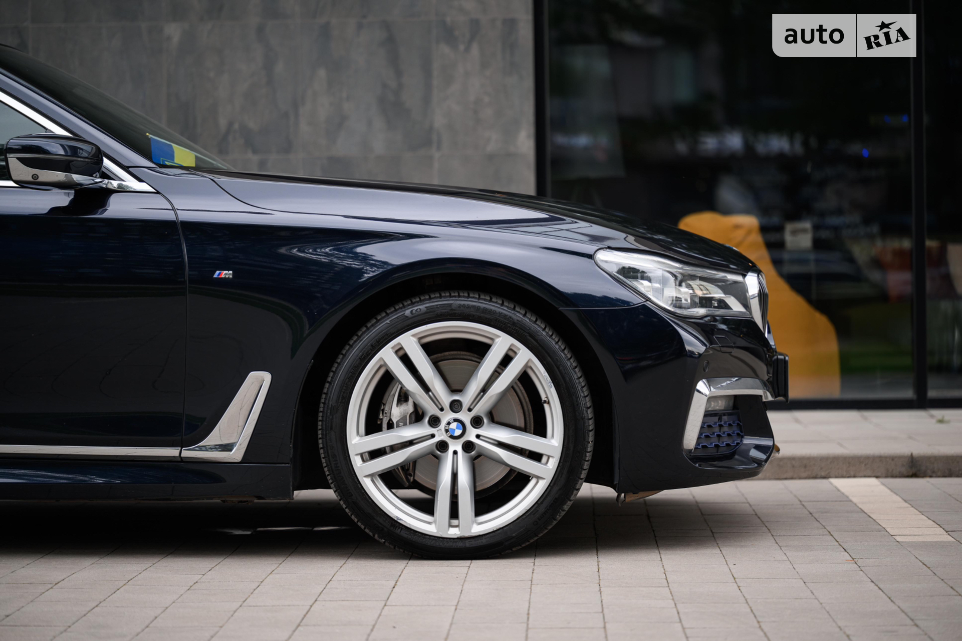 2016 BMW 7er - мініатюра 18