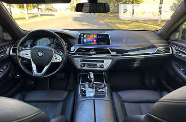 Седан BMW 7 Series 2016 в Каменском