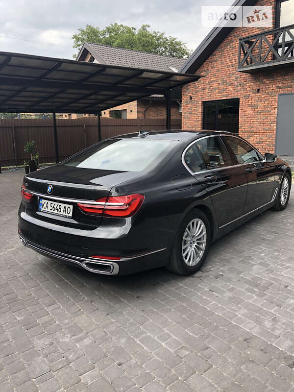 BMW 7 Series 2017