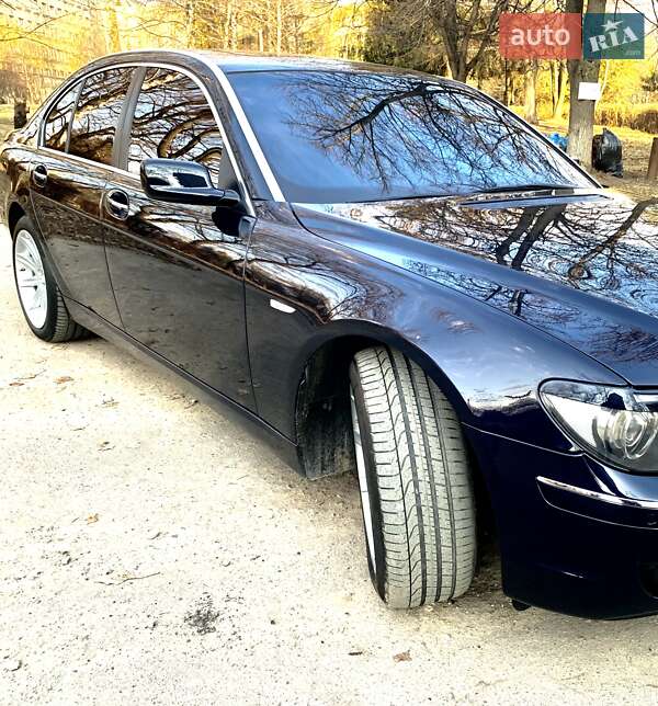 Седан BMW 7 Series 2005 в Тернополі