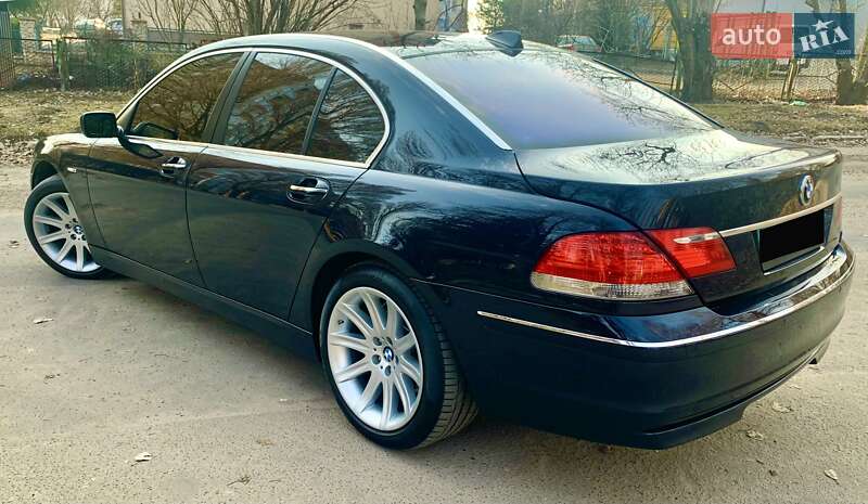 Седан BMW 7 Series 2005 в Тернополі