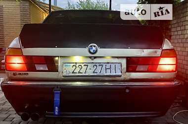 Седан BMW 7 Series 1986 в Херсоні