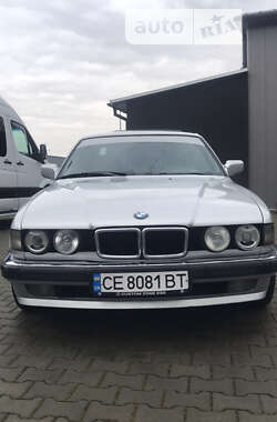 Седан BMW 7 Series 1993 в Новоселице