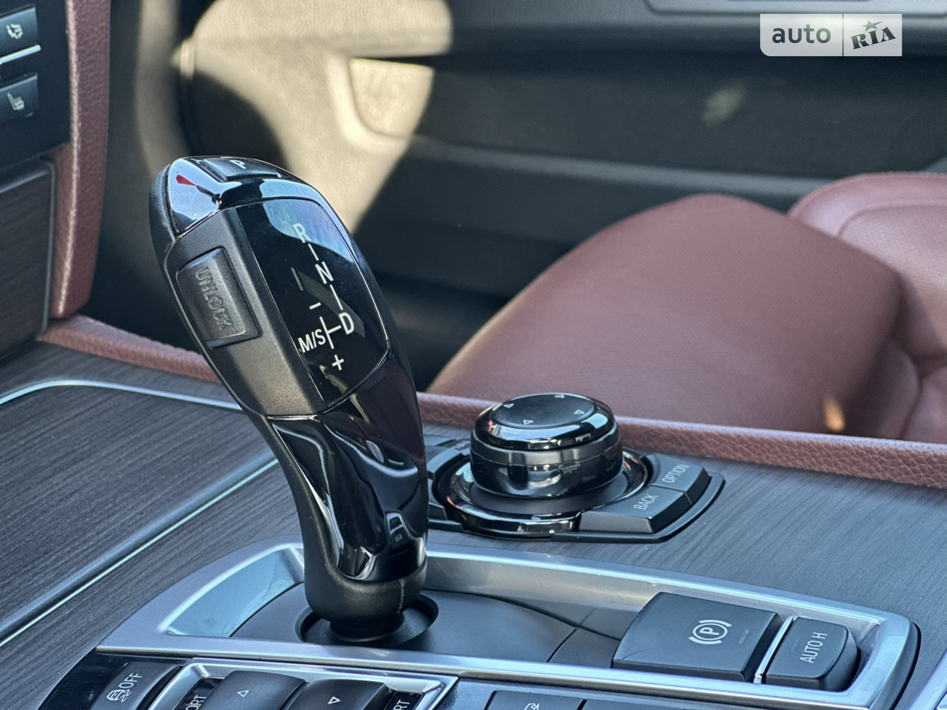 2012 BMW 7er - мініатюра 40