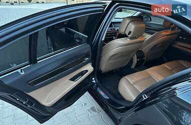 Седан BMW 7 Series 2013 в Измаиле