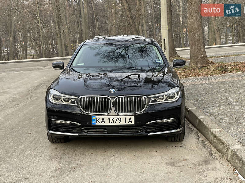 Седан BMW 7 Series 2016 в Киеве