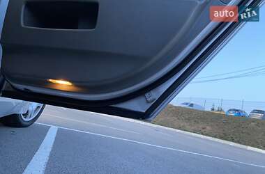 Седан BMW 7 Series 2003 в Черноморске