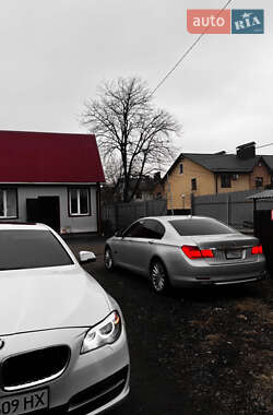 Седан BMW 7 Series 2011 в 