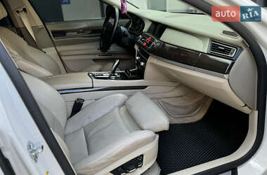 Седан BMW 7 Series 2009 в Коломые