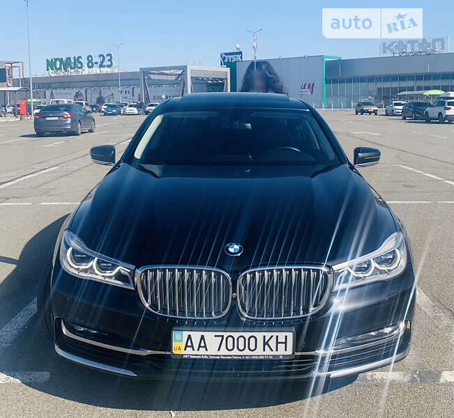 Седан BMW 7 Series 2017 в Киеве