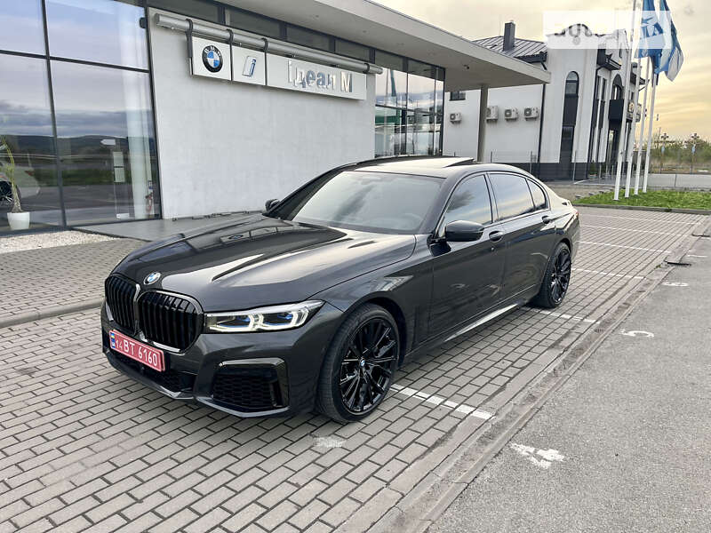 Седан BMW 7 Series 2020 в Ужгороді