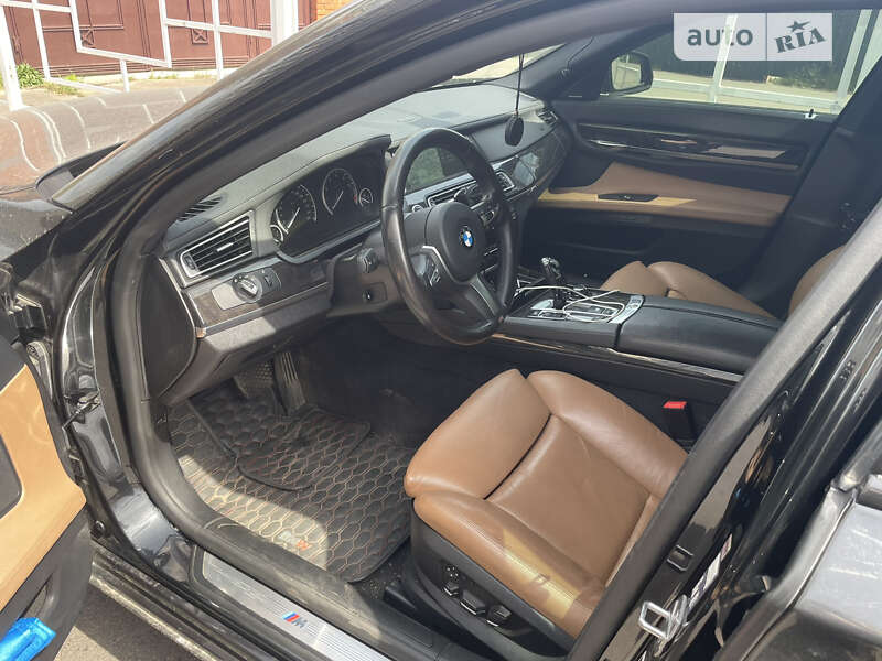 Седан BMW 7 Series 2012 в Одесі