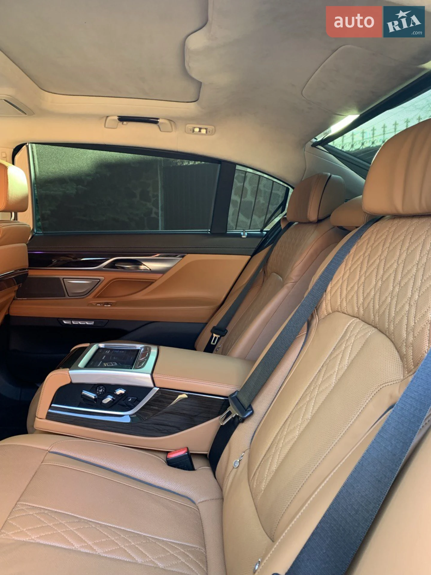 2015 BMW 7er - мініатюра 14