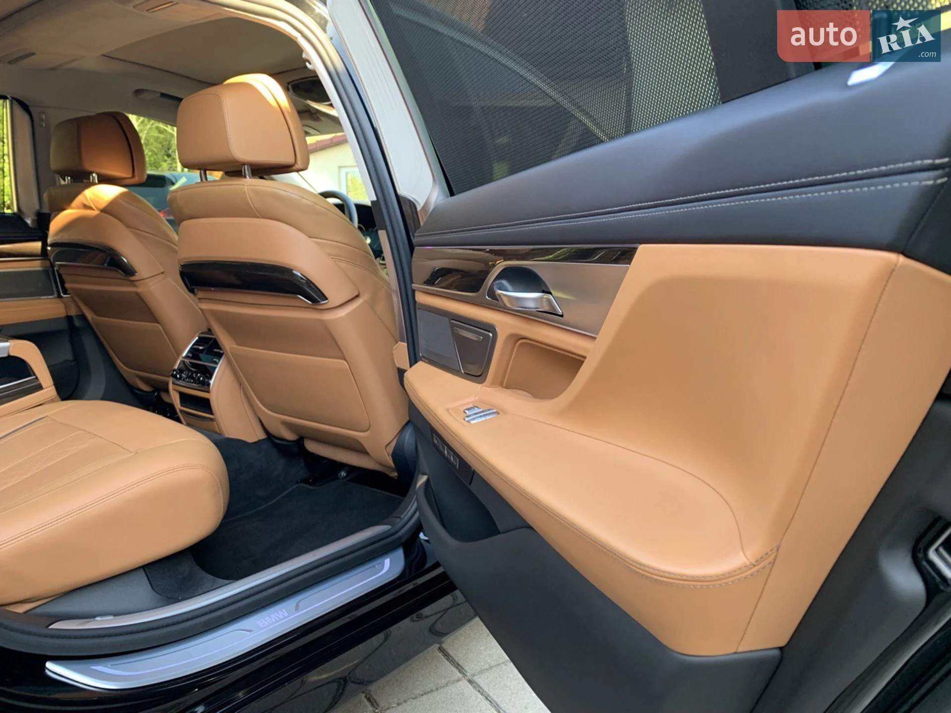 2015 BMW 7er - мініатюра 20