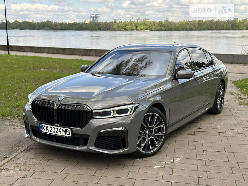 Седан BMW 7 Series 2021 в Киеве