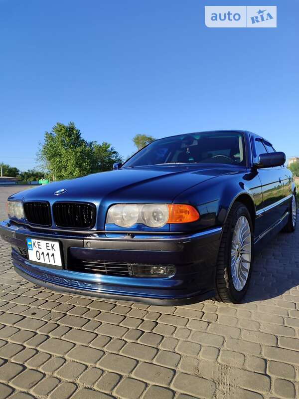 Седан BMW 7 Series 2001 в Новомосковську