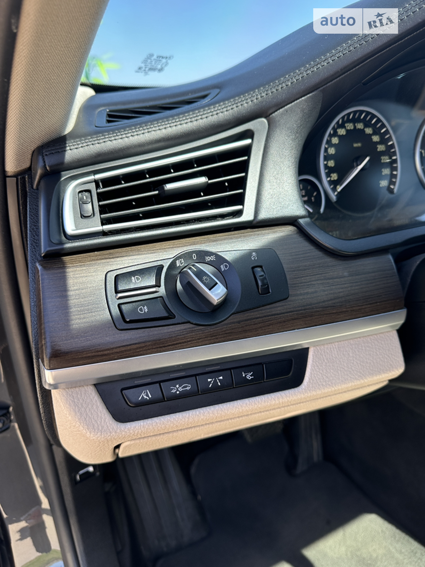 2011 BMW 7er - мініатюра 14