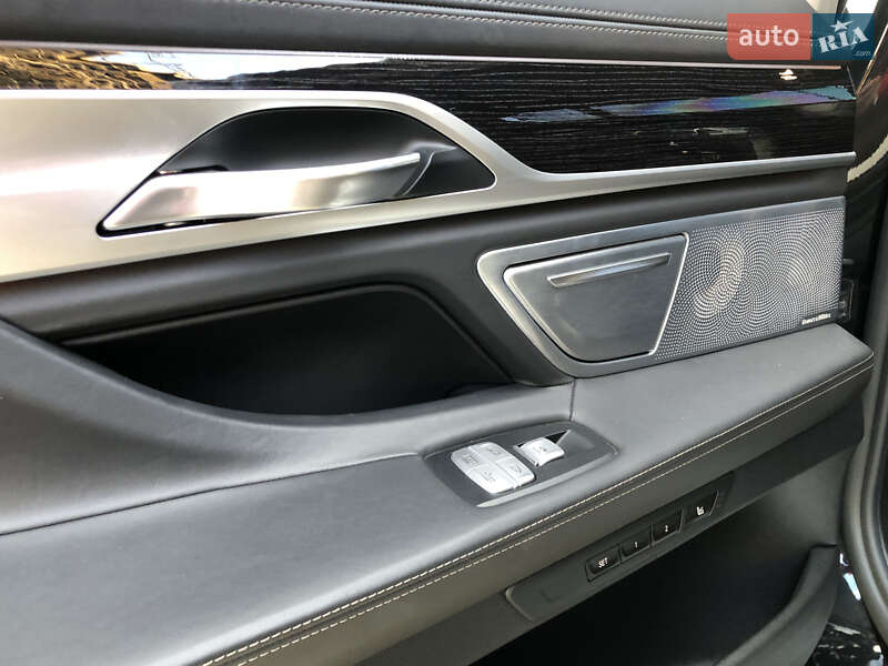 Седан BMW 7 Series 2018 в Харкові
