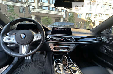Седан BMW 7 Series 2020 в Києві