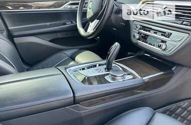 Седан BMW 7 Series 2019 в Тернополе